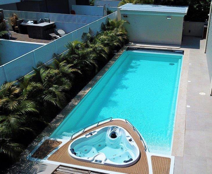 Compass Pools Yacht pool